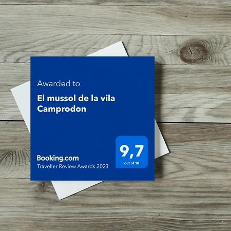 El Mussol De La Vila Camprodon, Balconets Amb Vistes A La Placa Exteriör bild